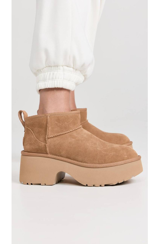 Ботинки UGG Classic Ultra Mini UGG , фото