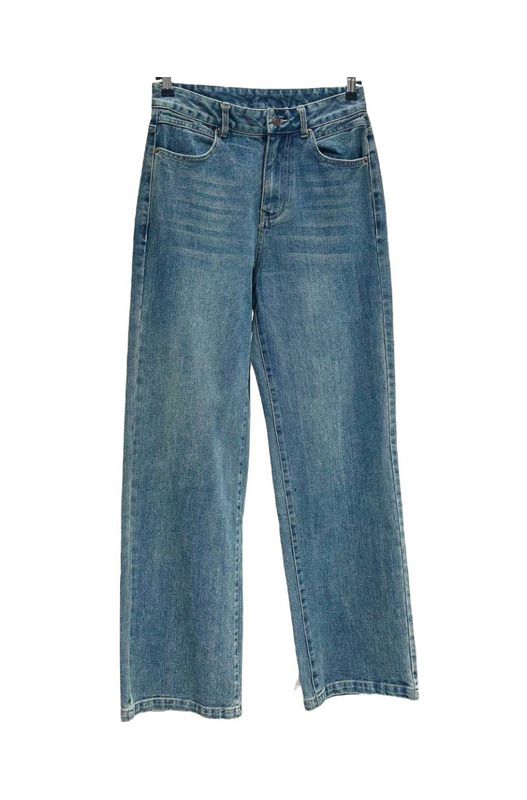 Прямые джинсы с лого на заднем кармане Celine, фото